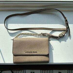 michael kors crossbody purse